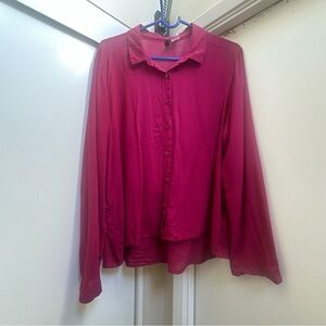 Lightweight Magenta /Maroon Button-Up Blouse